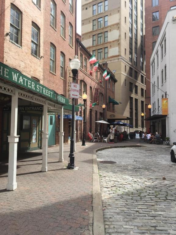 Harbor Executive Free Indoor Parking * Baltimore