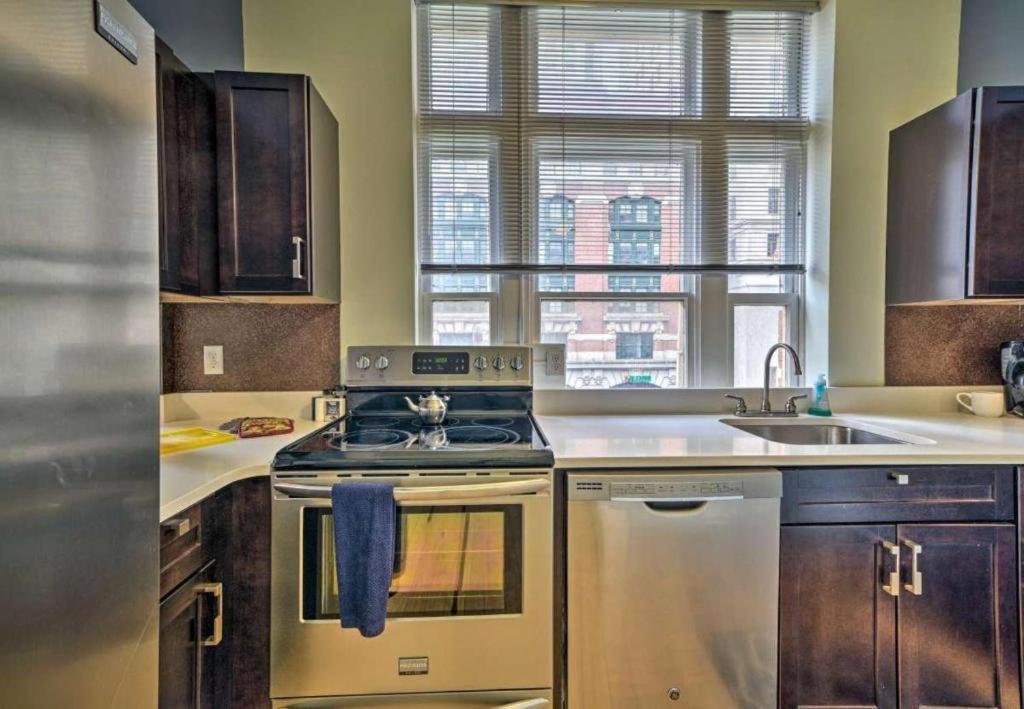 Harbor Executive Free Indoor Parking Apartment *